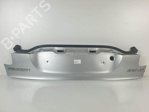 Used Tailgate Tailgate 17540412 17540412