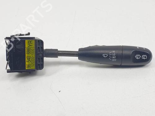 Used Steering column stalk CHEVROLET AVEO / KALOS Hatchback (T200) 1.2 (72 hp) 13716178