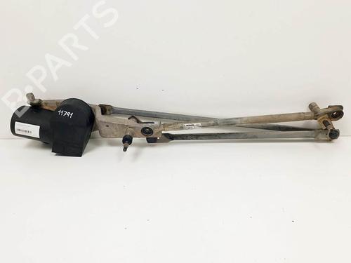 Used Front wiper motor Front wiper motor HYUNDAI H-1 / STAREX Bus (A1) 2.4 (112 hp) 16774545 16774545