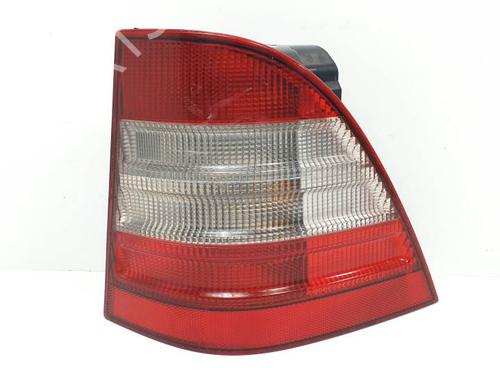 Højre baglygte MERCEDES-BENZ M-CLASS (W163) ML 270 CDI (163.113) (163 hp) 24915746