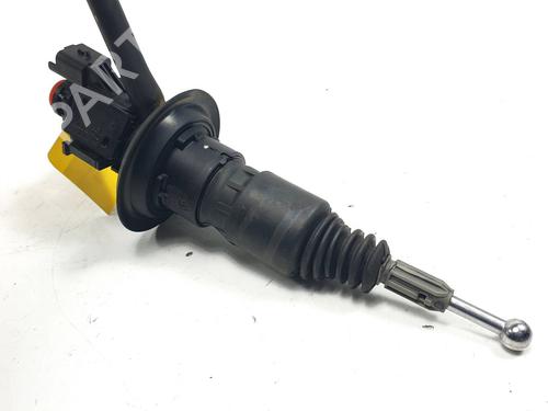 Used Clutch slave cylinder Clutch slave cylinder CITROËN C4 Grand Picasso II (DA_, DE_) 1.2 THP 130 (130 hp) 29989838 29989838