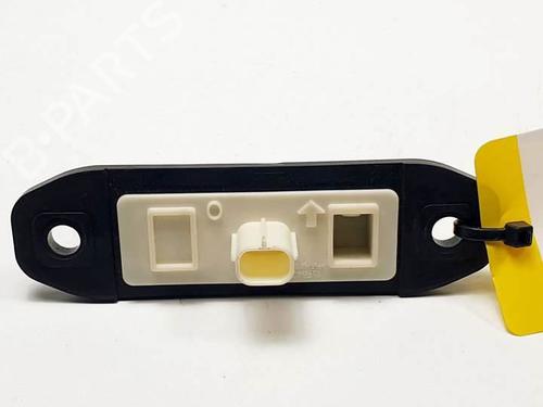 Tailgate handle TOYOTA COROLLA Hatchback (_E21_, _EA1_, _EH1_) 1.8 Hybrid (ZWE211) | BP25403721C132 
