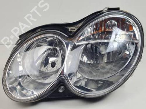 Used Left headlight MERCEDES-BENZ CLK Convertible (A209) CLK 200 Kompressor (209.442) (163 hp) 30586230