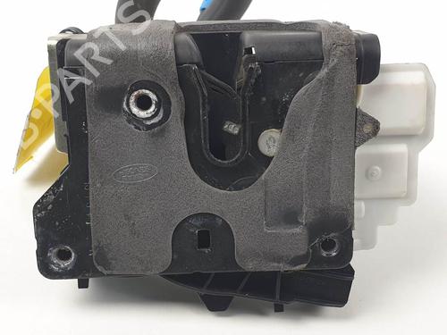 rear-right-lock-land-rover-range-rover-velar-l560-2017-25144336 main image