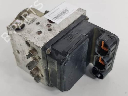 Used ABS pump NISSAN X-TRAIL I (T30) 2.2 DCi FWD (114 hp) 6931269