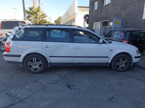 Left taillight VW PASSAT B5 Variant (3B5) 1.9 TDI | BP36594641C34 - Image 15