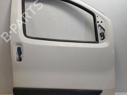Used Right front door Right front door 38083404 38083404