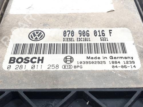 Engine control unit (ECU) VW TOUAREG (7LA, 7L6, 7L7) 2.5 R5 TDI | BP29989834M57 