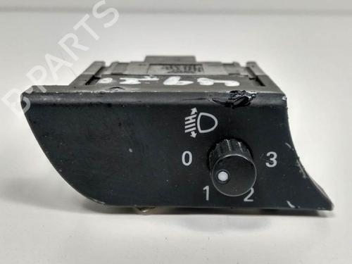 Used Headlight switch Headlight switch AUDI A4 B6 (8E2) 2.0 (130 hp) 7537406 7537406