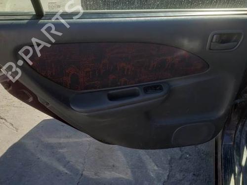 Left front indicator TOYOTA AVENSIS Saloon (_T25_) 1.6 VVT-i (ZZT250_, ZZT250R) | BP17165090C32 