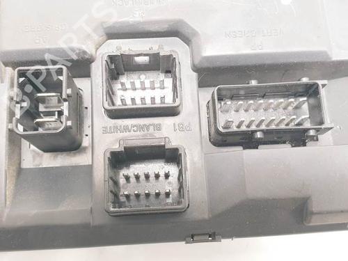 Fuse box CITROËN C3 Picasso (SH_) 1.6 HDi | BP16425910E1 