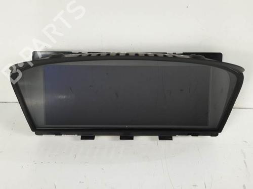 Used Display monitor BMW 6 Convertible (E64) 635 d (286 hp) 6844717