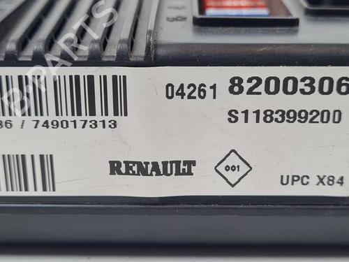 Sikringsdåse RENAULT SCÉNIC II (JM0/1_) 1.6 (JM0C, JM0J, JM1B) | BP29372442E1 