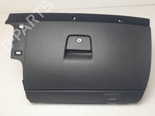 Used Glove box Glove box VOLVO C30 (533) 1.6 D (109 hp) 24989510 24989510