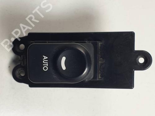 left-rear-window-switch-hyundai-i30-estate-fd-2007-2008-2009-2010-2011-2012-30998451 main image