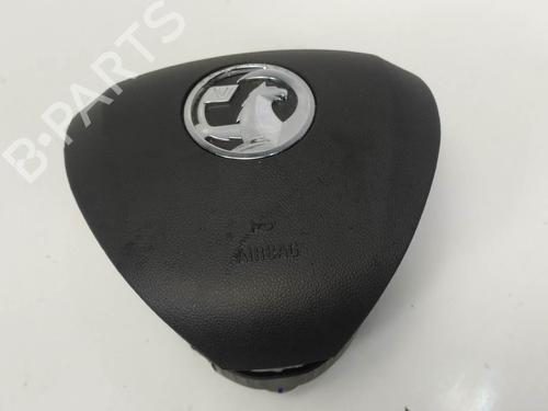 driver-airbag-opel-insignia-b-grand-sport-z18-39095622-34210358c-2017-6893101 main image