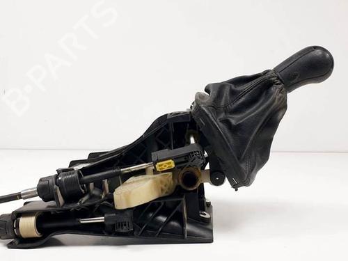 Used Gear lever Gear lever FORD TRANSIT Van (FA_ _) [2006-2014] 13652196 13652196
