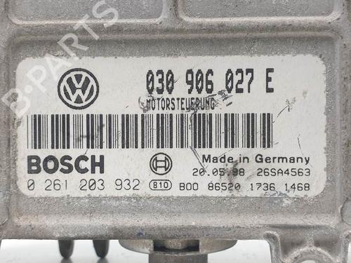 Engine control unit (ECU) VW POLO III (6N1) 50 1.0 | BP9835942M57 