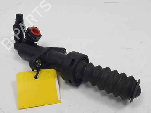 Clutch slave cylinder PEUGEOT 307 CC (3B) 1.6 16V | BP17899036M113 