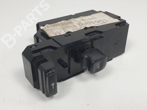 right-front-window-switch-volvo-xc90-i-275-t6-awd-9401805-2002-2003-2004-2005-2006-2007-2008-2009-2010-2011-2012-2013-2014-2015-10812200 main image