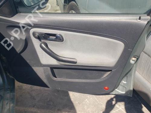 Left front fenders SEAT IBIZA III (6L1) 1.4 16V | BP27472088C41 