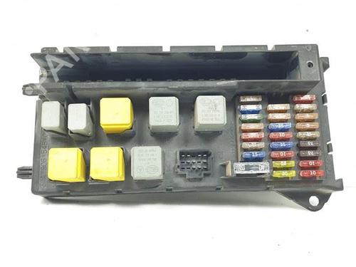 Used Fuse box Fuse box MERCEDES-BENZ SPRINTER 3-t Van (B906) 209 CDI (906.611, 906.613) (88 hp) 16075823 16075823