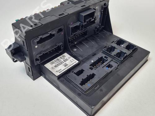 fuse-box-mercedes-benz-e-class-w211-2002-2003-2004-2005-2006-2007-2008-2009-38948967 main image