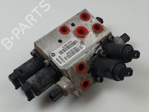Brake master cylinder BMW 7 (E65, E66, E67) 745 i, Li | BP27533372M77 - Image 1