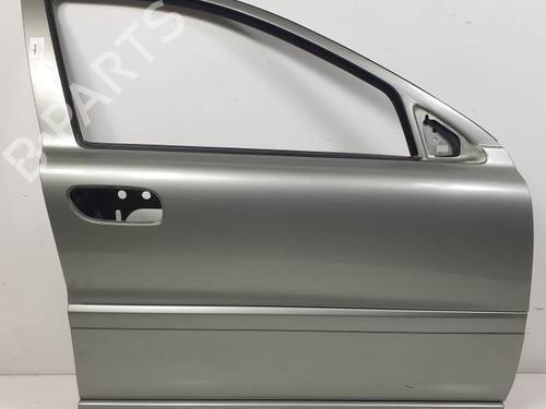 Used Right front door VOLVO V70 II (285) D5 (185 hp) 24947466