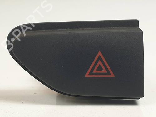 Used Warning switch Warning switch RENAULT CAPTUR I (J5_, H5_) 1.5 dCi 90 (J5N4, J5M5, J5MW, J5M6, J5AL, J5AJ) (90 hp) 30762984 30762984