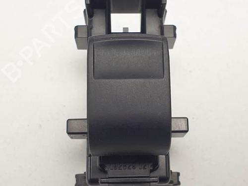 Used Left rear window switch Left rear window switch TOYOTA RAV 4 IV (_A4_) 2.5 Hybrid (AVA42_) (197 hp) 25144086 25144086