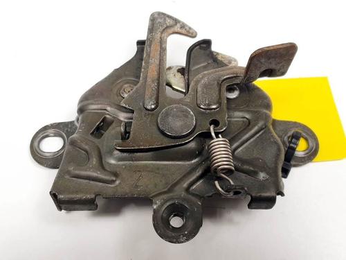 hjelmlås hjelmlås TOYOTA YARIS VERSO (_P2_) 1.3 (NCP20_, NCP22_, NCP20R, NCP22R) (86 hp) 25908530 25908530