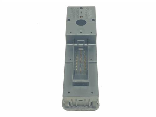 Left front window switch SAAB 9-3 (YS3D) 2.2 TiD | BP28061834I27 - Image 2