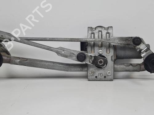 Used Front wiper motor Front wiper motor HYUNDAI i30 (PDE, PD, PDEN) 1.6 CRDi (95 hp) 34516386 34516386
