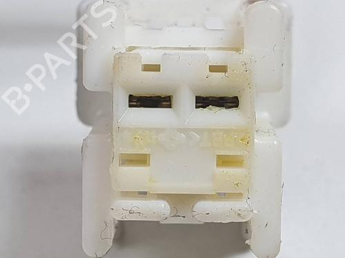 Headlight switch RENAULT CAPTUR I (J5_, H5_) 1.5 dCi 90 (J5N4, J5M5, J5MW, J5M6, J5AL, J5AJ) | BP30762977I24 - Image 3