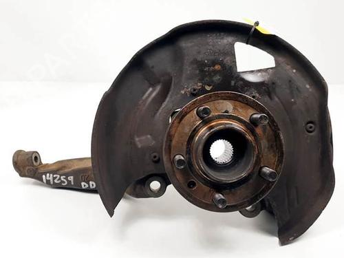 Right front steering knuckle LAND ROVER RANGE ROVER SPORT I (L320) 2.7 D 4x4 | BP17745011M26 