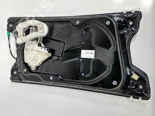 Used Front right window mechanism Front right window mechanism 7775894 7775894