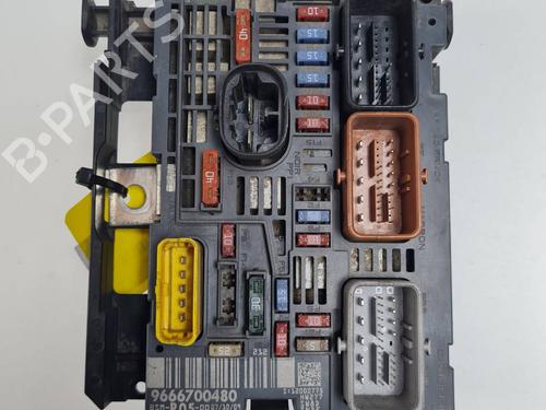 Fuse box CITROËN BERLINGO Box Body/MPV (B9) 1.6 HDi 90 16V | BP38253314E1 - Image 3