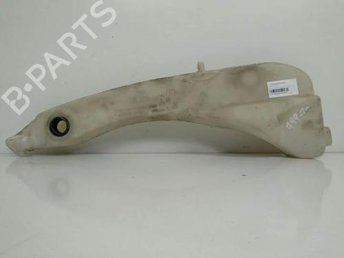 Used Windscreen washer tank RENAULT MEGANE I Classic (LA0/1_) 2.0 i (LA07, LA0G) (114 hp) 7406594