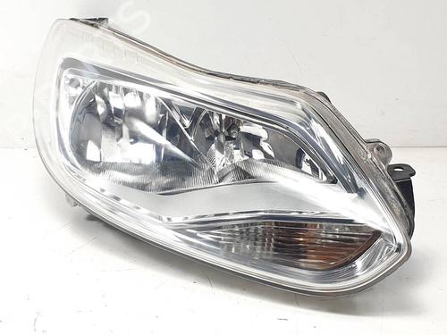 right-headlight-ford-focus-iii-2010-2011-2012-2013-2014-2015-2016-2017-2018-2019-2020-39745702 main image