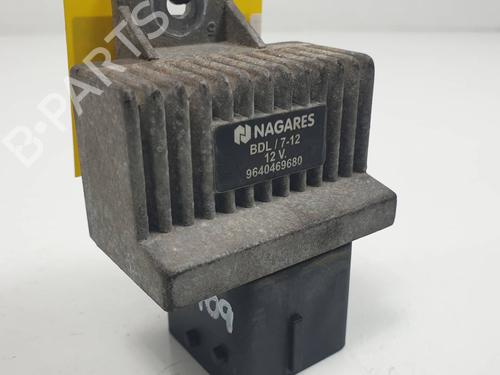 Used Electronic module Electronic module RENAULT SCÉNIC II (JM0/1_) 1.5 dCi (JM02, JM13) (101 hp) 35749363 35749363