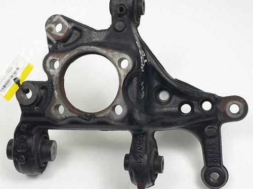 Right rear steering knuckle TOYOTA COROLLA Hatchback (_E21_, _EA1_, _EH1_) 1.8 Hybrid (ZWE211) | BP25403912M28 