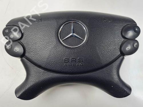 Used Driver airbag MERCEDES-BENZ CLS (C219) CLS 320 CDI (219.322) (224 hp) 29172588