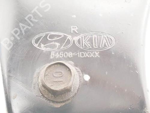 Right front suspension arm KIA CARENS III MPV (UN) 2.0 CRDi 140 | BP17727067M13 