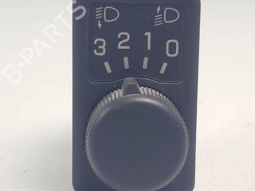 Used Headlight switch NISSAN PRIMERA Traveller (WP11) 2.0 16V (131 hp) 25146034