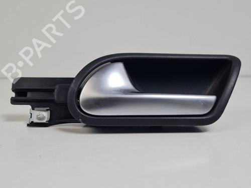 Maneta interior trasera izquierda Maneta interior trasera izquierda VW GOLF V (1K1) 1.9 TDI (105 hp) 37018786 37018786