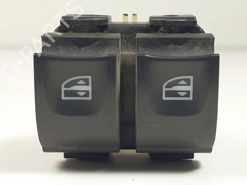 Used Left front window switch Left front window switch RENAULT CLIO IV Grandtour (KH_) 1.5 dCi 75 (75 hp) 30278831 30278831