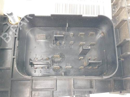 Fuse box VW TOURAN (1T1, 1T2) 1.9 TDI | BP13917595E1 