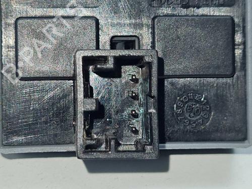 Left front window switch SEAT CORDOBA (6L2) 1.4 16V | BP38532112I27 - Image 3
