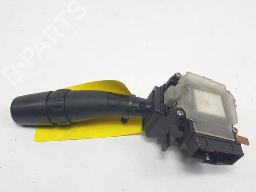 Steering column stalk HYUNDAI SANTA FÉ I (SM) 2.7 V6 4x4 | BP12383019I23 
